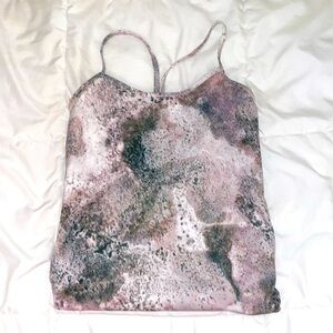 Lululemon tank